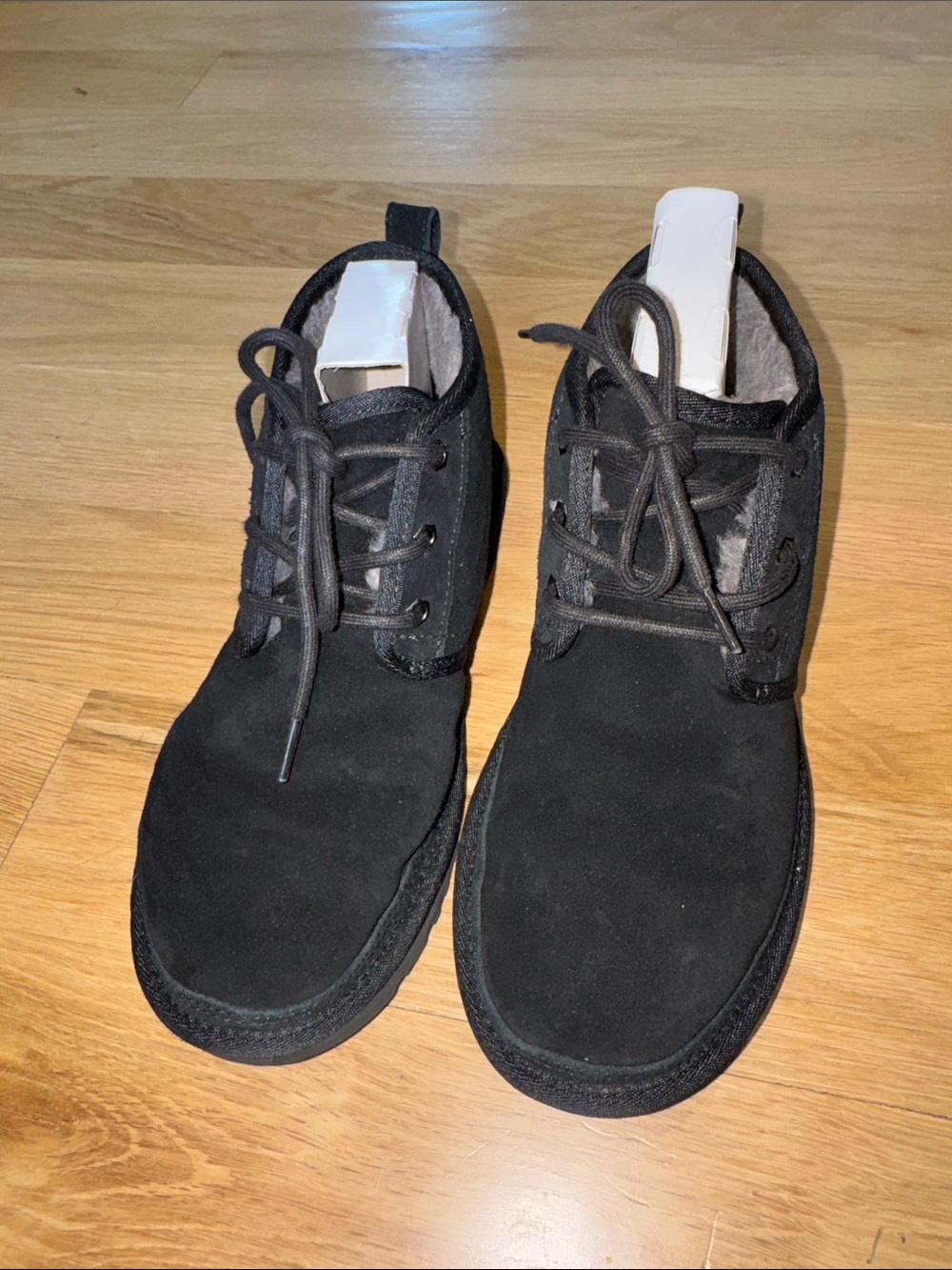 UGG Neumel Black Men's Boots size 8